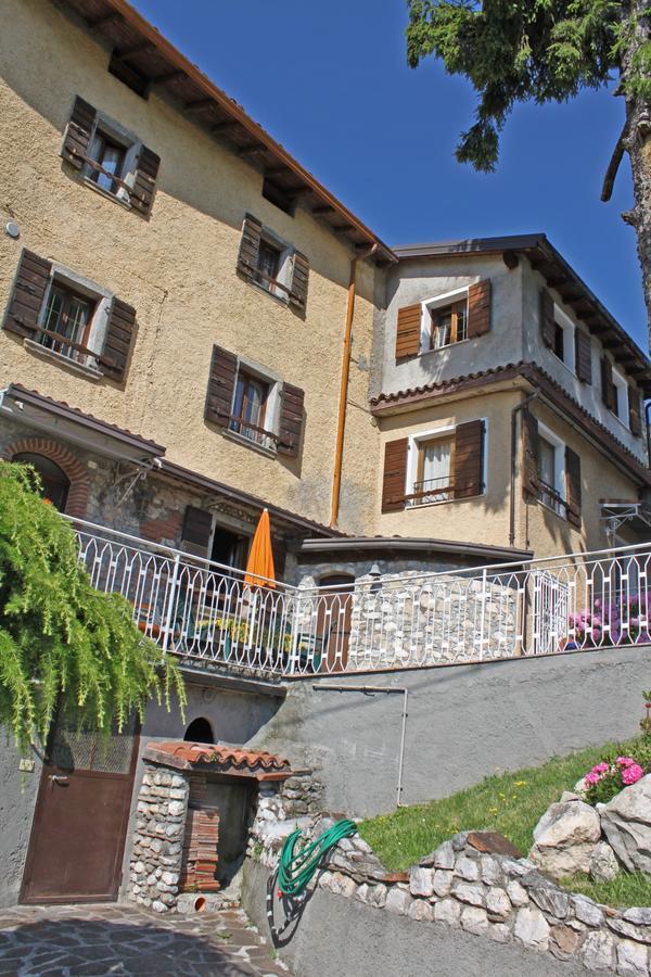 Appartamenti La Tartufaia Country House Pool And Relax By Gardadomusmea Tremosine المظهر الخارجي الصورة
